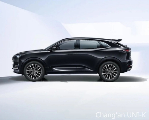Chang ha lanciato un'auto ibrida cinese Uni-K Idd con 180 tipi di energia