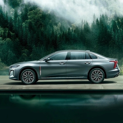2024 Hongqi H5 1.5t 2.0t 1.5 Hev ibrido 4 porte 5 posti berlina Veicolo a benzina