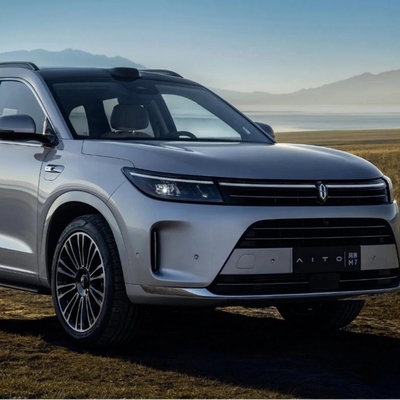 Huawei Aito M7 Reev 1.5t Hybrid elettrico-benzina Usato Car Rear Wheel Harmony OS per il mercato