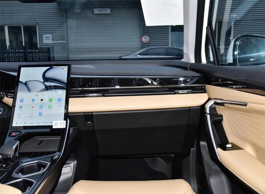 Durata di vita ≤ 1 anno Geely Boyue L Veicolo energico Auto SUV a benzina per condizioni stradali