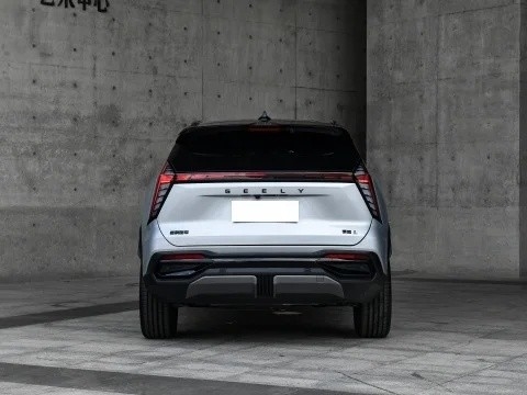 Durata di vita ≤ 1 anno Geely Boyue L Veicolo energico Auto SUV a benzina per condizioni stradali