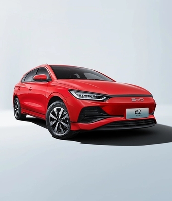 Tipo di carrozzeria chiusa PHEV Byd E2 Auto elettrica 2023 Design Range 405 Km Fast Charging