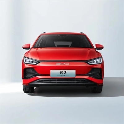 Tipo di carrozzeria chiusa PHEV Byd E2 Auto elettrica 2023 Design Range 405 Km Fast Charging
