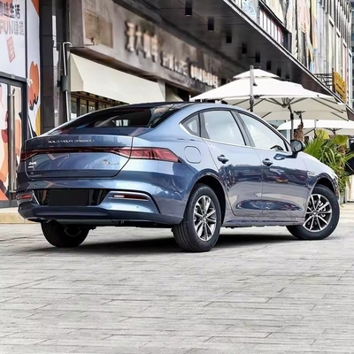 Veicolo energetico Byd Qin Plus Dm-I 2024 combustibile ibrido e batteria al litio avanzata