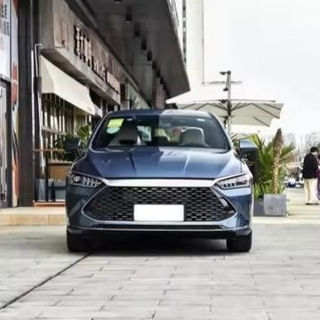 2024 Byd Qin Plus Dm-I Honor 55km Leading Motor Plug-in Hybrid Car con cambio E-CVT