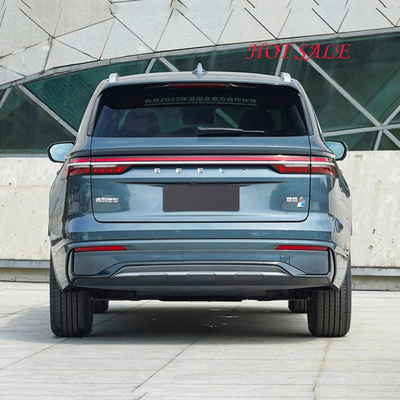 Automatic Geely Xingyue L Car 2.0t Hi-P 4WD Flagship Edition Potenza e stile combinati
