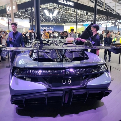 Byd Yang Wang U9 EV L'esperienza di guida definitiva per gli appassionati di supercar elettriche