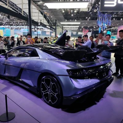 Veicolo energetico prevenduto Byd Yangwang U9 Sport Car elettrico per adulti Tipo di carburante elettrico