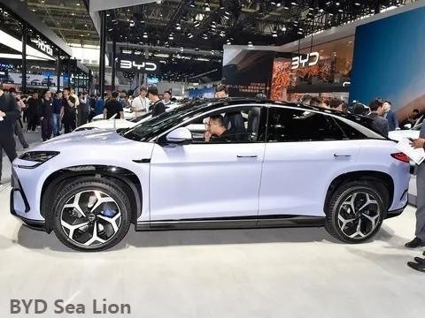 2024 Byd Sea Lion 07 EV puramente elettrico SUV di medie dimensioni con batteria da 71,8 Kwh