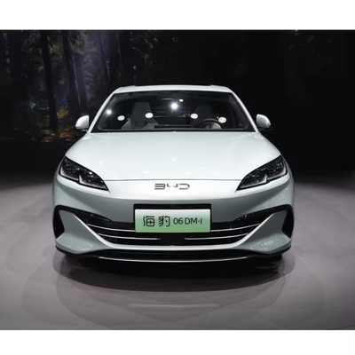 Corpo stile Deposito Byd Seal Phev 06 2024 Dm-I Plug-in Hybrid Electric Car Modello adulto