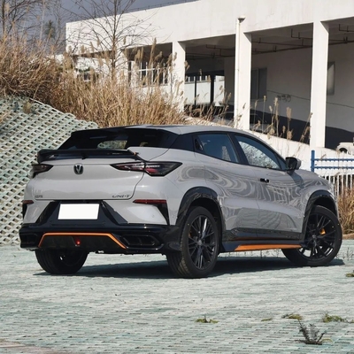 Changan Uni-T 1.5t Sport SUV a benzina 2023 con sterzo sinistro e conveniente