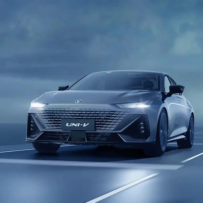 Comodo grande spazio 0km usato auto elettrica un' Uni-V con e servizio post-vendita