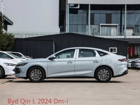 Climatizzatore BYD-Qin L 2024 DM-I Modello leader da 80 km con sistema radar frontale 4 posteriore 2