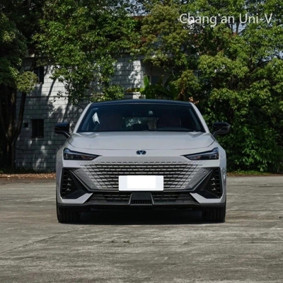 2023 Changan Uni-V Intelligent Electric Idd Plug-in Hybrid 1.5t 113km Auto compatta