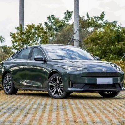 2024 Chang un Qiyuan A05 a basso prezzo Chang prime un SUV compatto con sterzo sinistro
