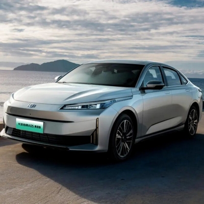 2024 Anno Hybrid Car Chang prime un Qiyuan A05 con 70 km-145 km di autonomia elettrica pura