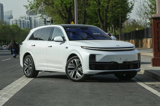 Li Auto L7 Air 5 posti 1.5t 40.9kwh 4WD SUV da medio a grande con personalizzazione