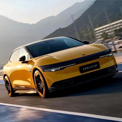 2023 Anno Geely Zeekr 007 Giallo 4X4 2WD Smart 100 Kw EV  Electric Car Seats 5-7