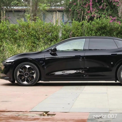 2024 Zeekr 007 Electric Car 2WD Alta velocità 210km/h BEV a cinque posti per 5 passeggeri