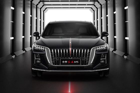 Sedan Hongqi H5 Car 2024 1.5t DCT Zhilian Qiyue Edition per un'esperienza di guida fluida