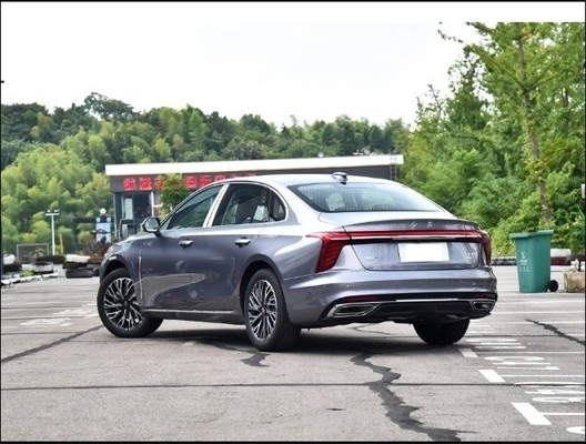 FAW Hongqi H5 Sedana ibrida elettrica a benzina Edizione 2024 1.5t Versione Ryhme Auto usata Phev