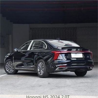 Bandiera Rossa Hongqi H5 2024 1.6-2.0L Auto a benzina MID-Size Sedan Luxury con 5 posti
