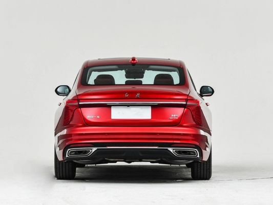 2024 Hongqi H5 Black Gas Modello Auto usate 4 porte con 5 posti Disponibilità 1.6-2.0L