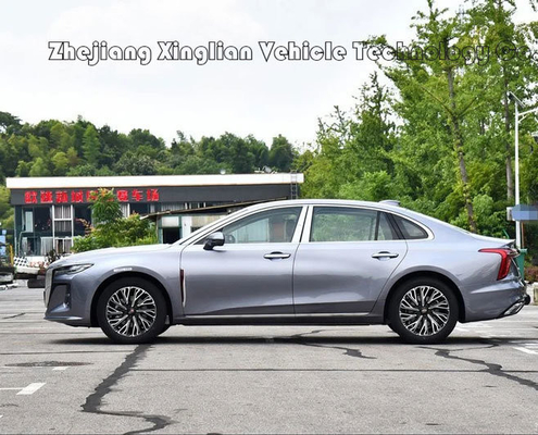2023 Hongqi H5 Chinese Midsize Car 2.0t 224HP L4 con design e cambio automatico
