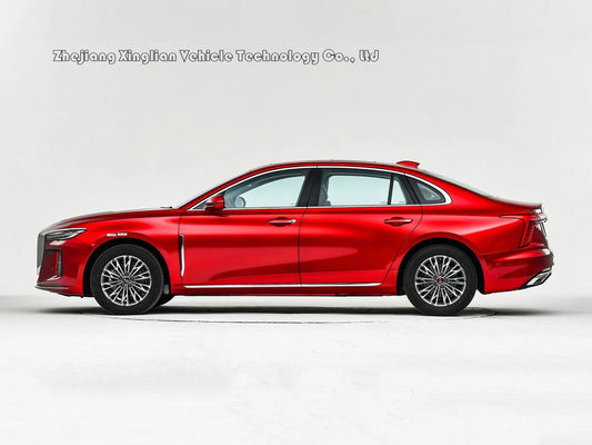 Hongqi H5 Sedan Voiture 2023 2.0t/1.5t Fuel Car con 8AT Gear Marchi cinesi raccomandano