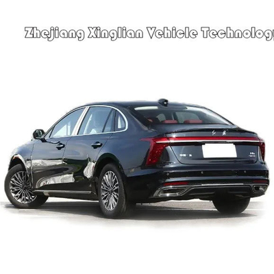 Bandiera rossa Hongqi H5 2024 2.0t 1.5t Benzina MID-Size Sedan con sterzo sinistro