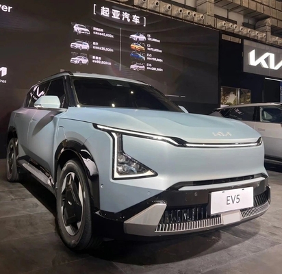 Sistema di frenatura elettromagnetico e caratteristiche all'avanguardia per auto elettrica KIA EV5 personalizzabili