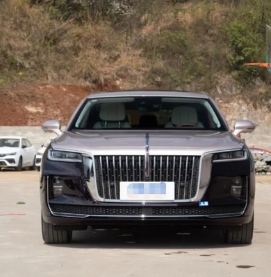 H9 2.0t SUV di lusso ad alta velocità Modello di auto sportiva a quattro ruote cilindrata per adulti 1000-1600cc