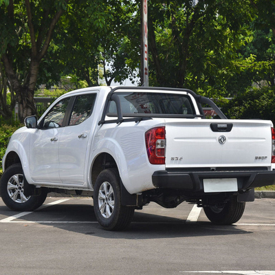 Pickup a due ruote a trazione manuale 2.4L Benzina velocità massima 160km Dongfen Sharp Qi 6 Long Cargo Box
