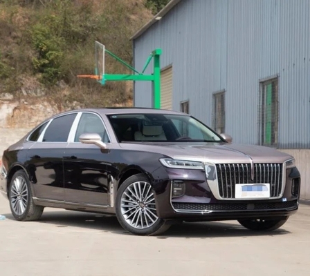 Energy Electric Car Hongqi E-HS9 6 posti Bianco veicolo a quattro ruote con trazione FWD