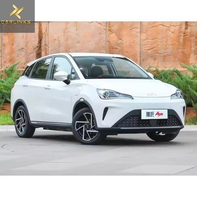 Long Range 318 km 401 km Neta Nezha Aya 2023 SUV con tipo di corpo chiuso e colori multipli