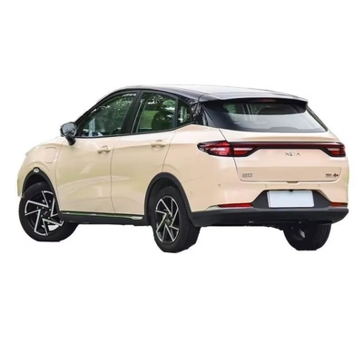 Piccolo SUV Neta Aya Nezha Aya 401 318 Lite Modello Pure Electric Range Neta V X U BEV cinese