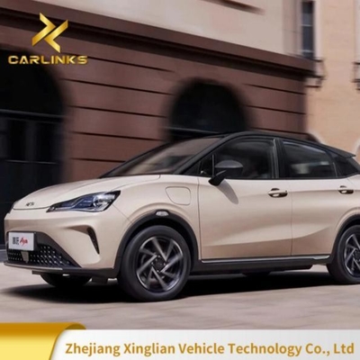2023 Nezha Aya Pure EV Energy Vehicle 401km Auto elettrica con colori multipli