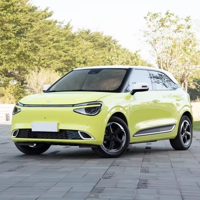 330 km di autonomia Nedc e 140 km/h di velocità massima Dongfeng Motor's Latest Nano 01 2024 Modello