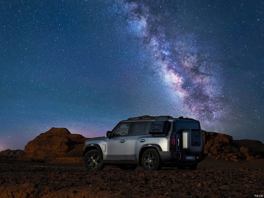 Durata di vita ≤ 1 anno Jetour Traveler 2023 2.0t Compact SUV Car per viaggi d'avventura