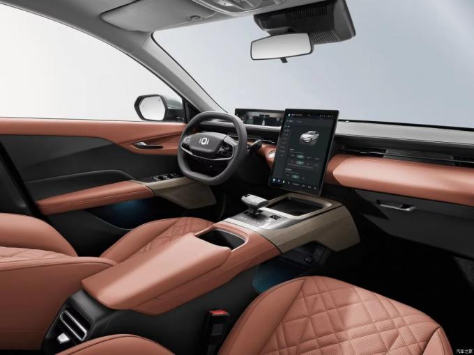 A05 Hot Salechang ′an Qiyuan A05 Cars Chang′an Qiyuan A05 Compact Plug-in Hybrid Fast CH 1.5t New Energy Vehicle